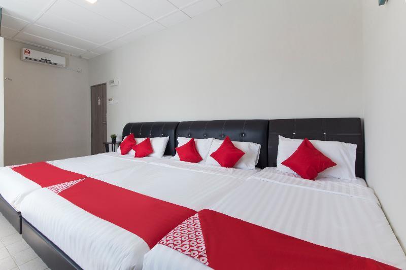 Oyo 702 D View Otel Mersing Dış mekan fotoğraf