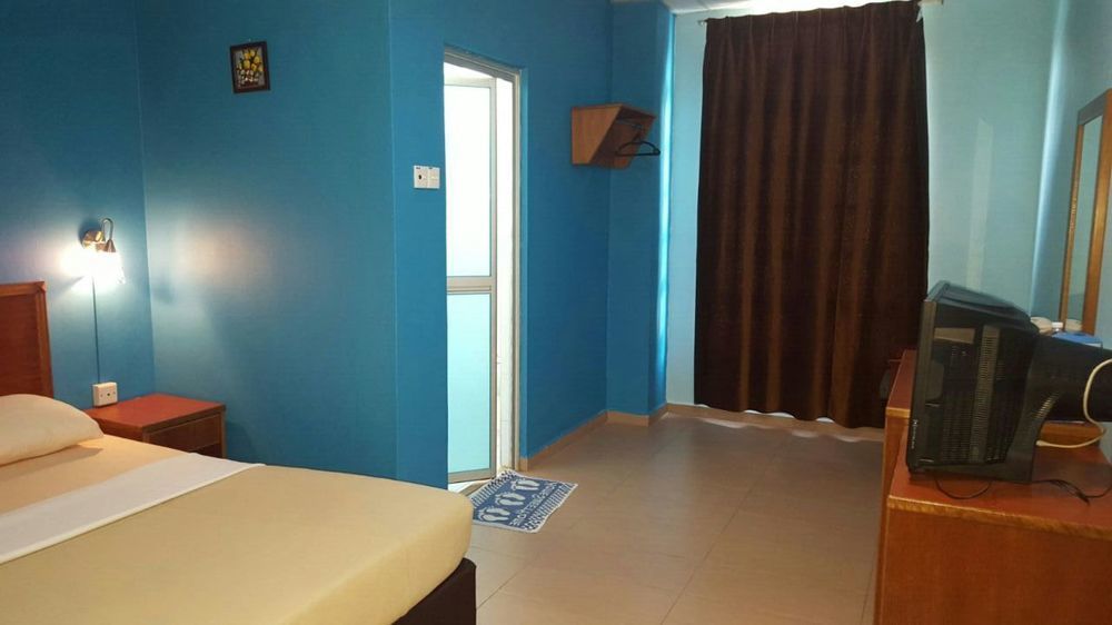 Oyo 702 D View Otel Mersing Dış mekan fotoğraf