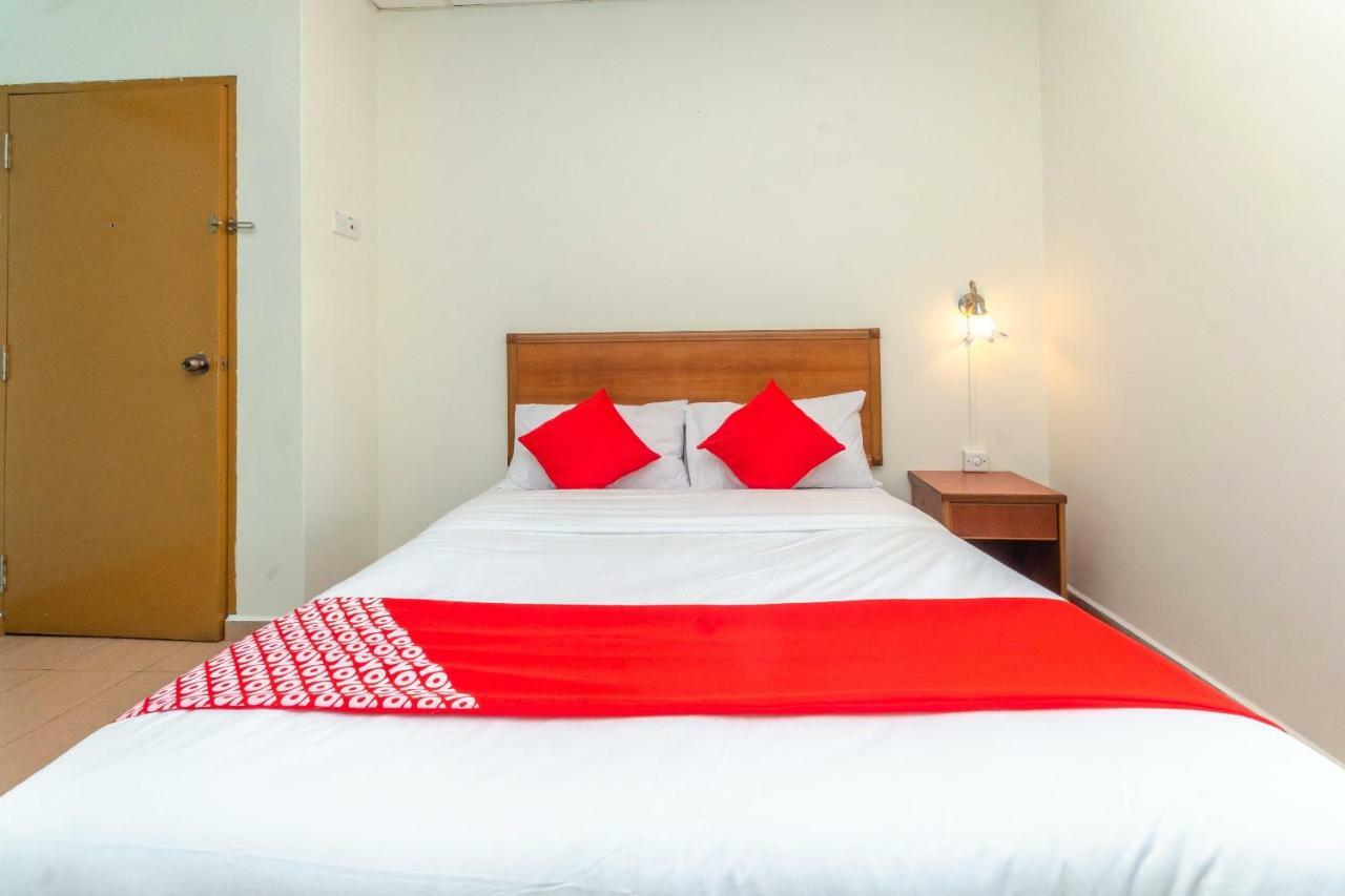 Oyo 702 D View Otel Mersing Dış mekan fotoğraf