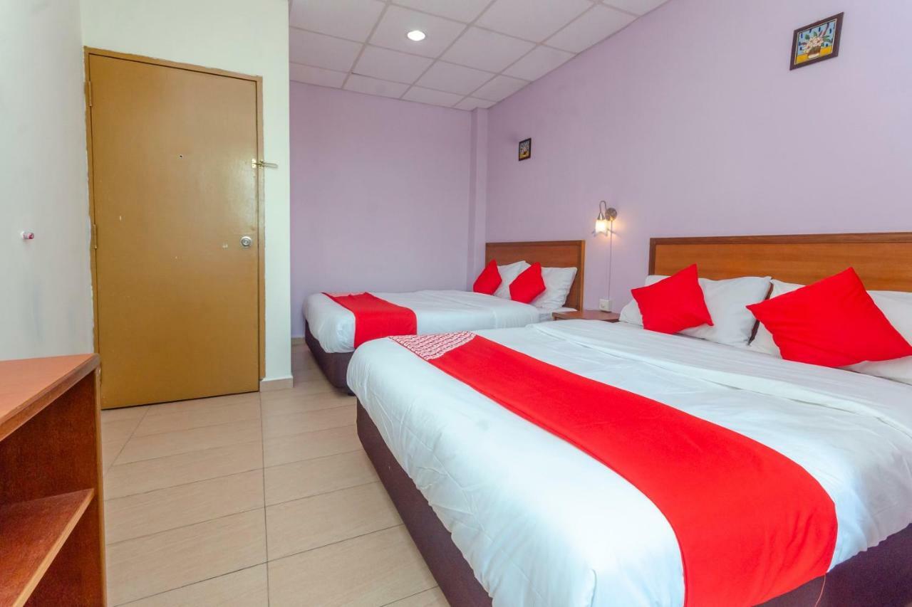 Oyo 702 D View Otel Mersing Dış mekan fotoğraf