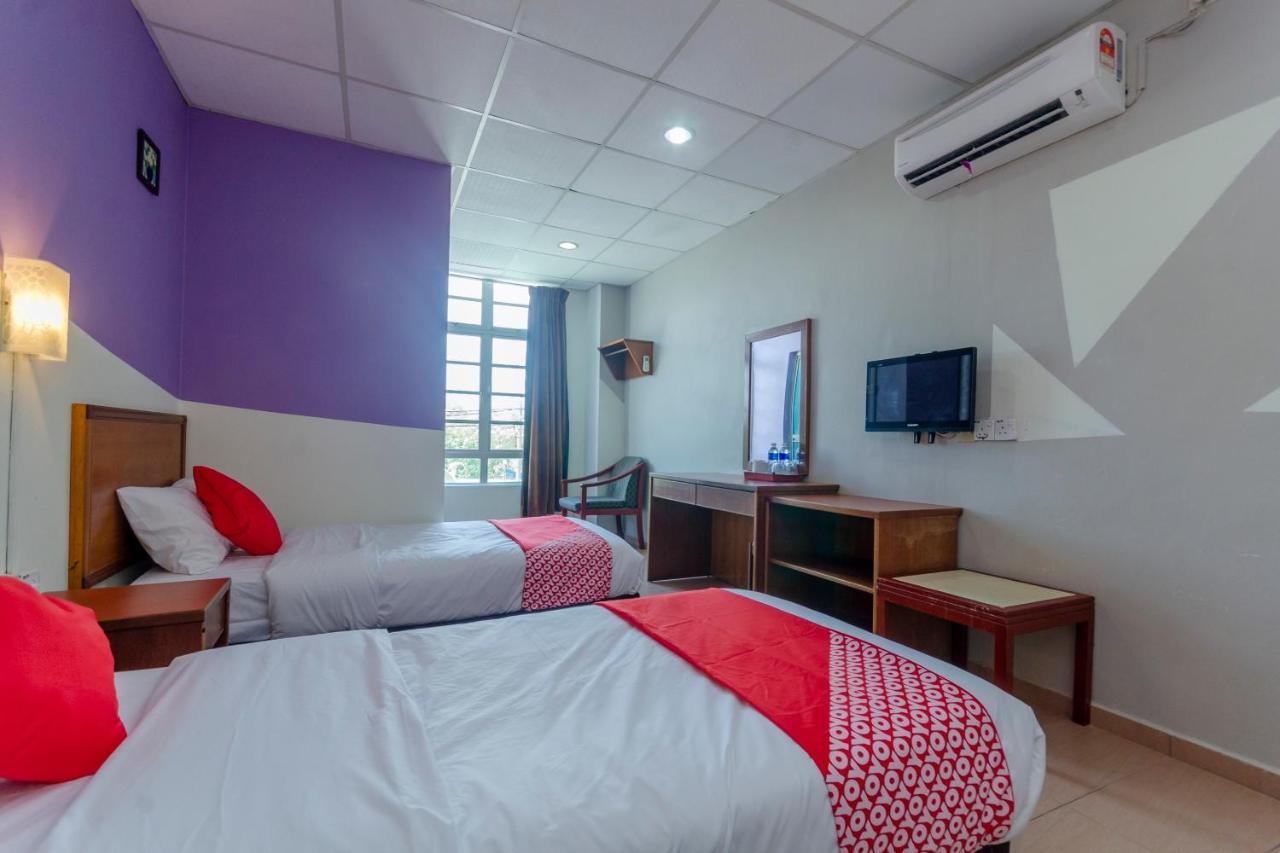 Oyo 702 D View Otel Mersing Dış mekan fotoğraf