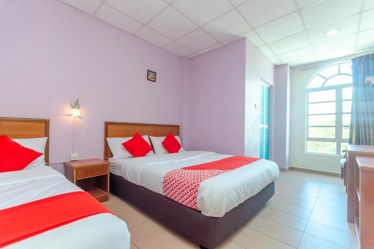 Oyo 702 D View Otel Mersing Oda fotoğraf