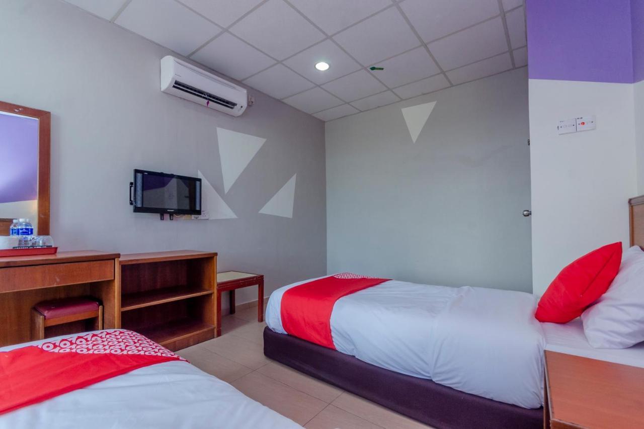 Oyo 702 D View Otel Mersing Dış mekan fotoğraf