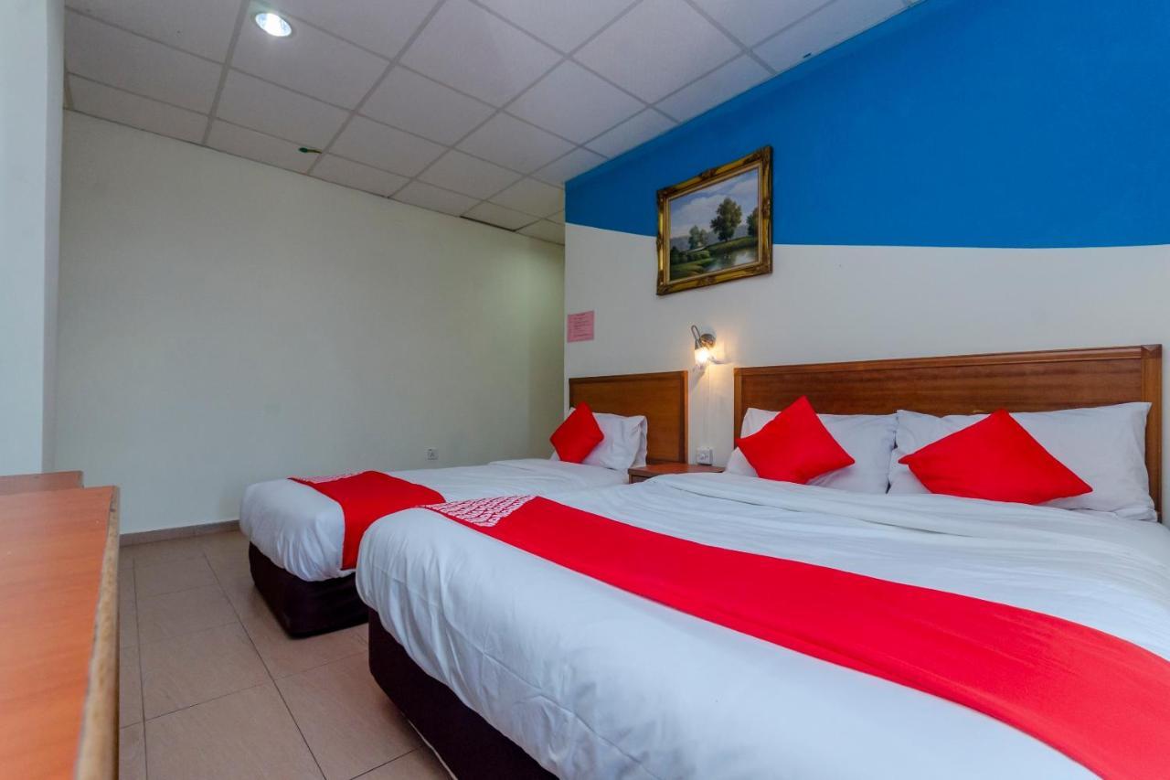 Oyo 702 D View Otel Mersing Dış mekan fotoğraf
